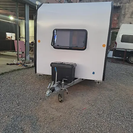 Ysm Karavan Kamp Kamp alanı